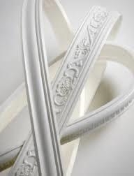 BATTISCOPA BORDI CORNICI GESSI PARASPIGOLI