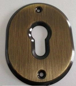 BOCCHETTA FORO YALE BRONZO 90X70 viti esterne BOCCHETTA FORO YALE BRONZO 90X70 viti esterne